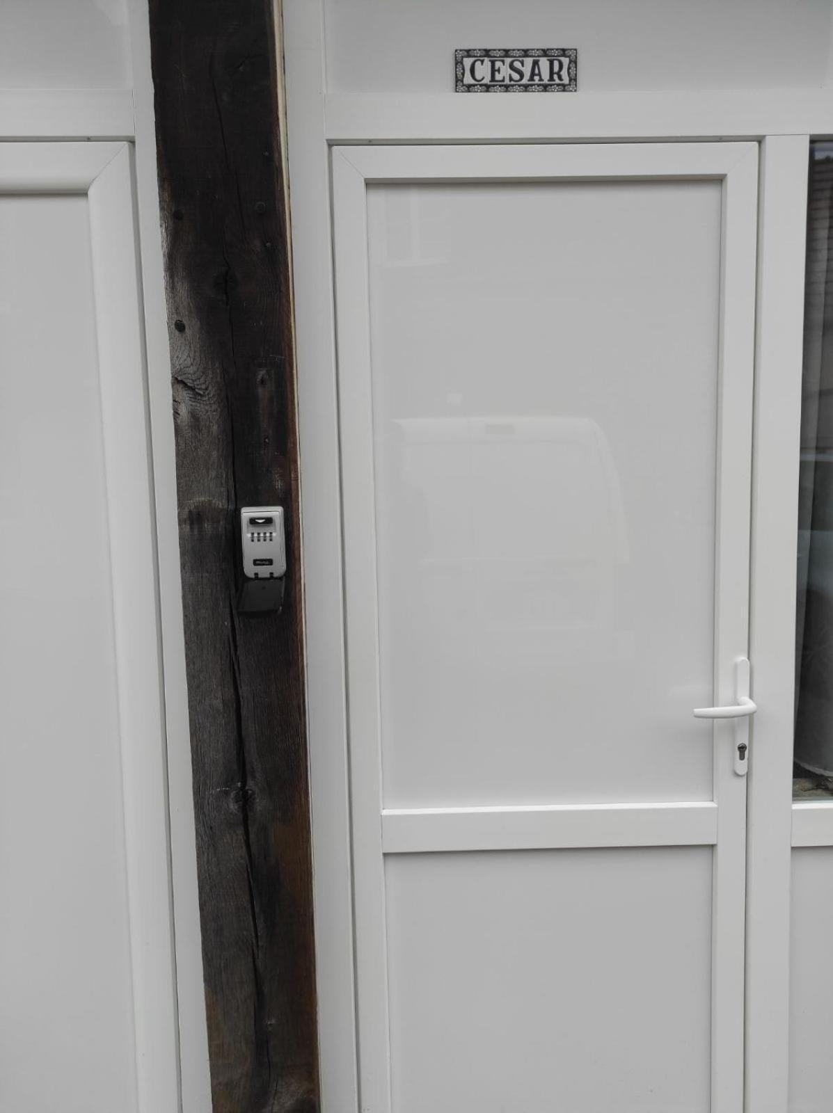 Maison Luxe Cleo Aeroport Tille 4 Personnes Экстерьер фото